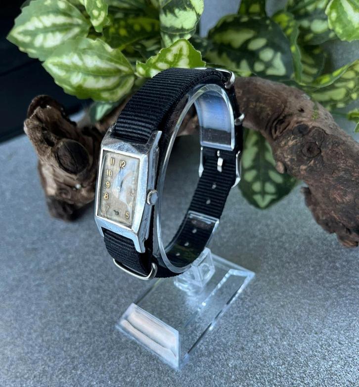 Art Deco Tank Watch – Kleine Seconde – Mechanisch – '30s/'40, Handtassen en Accessoires, Horloges | Antiek, Ophalen of Verzenden