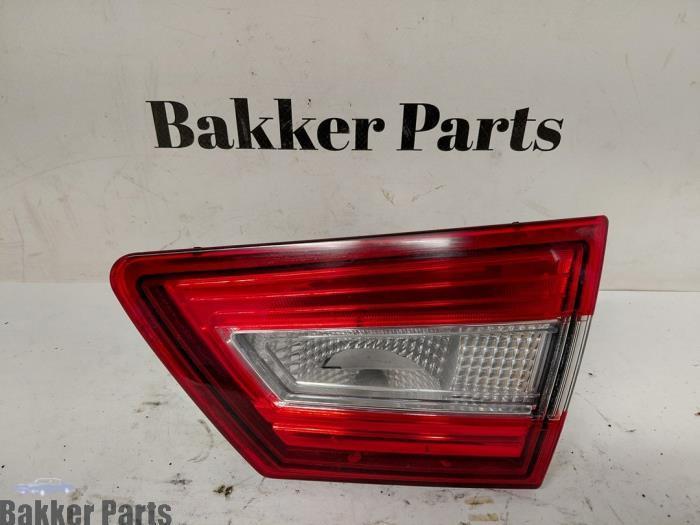 Feu arrière droit d'un Renault Clio, Autos : Pièces & Accessoires, Éclairage, Renault, Utilisé, 3 mois de garantie