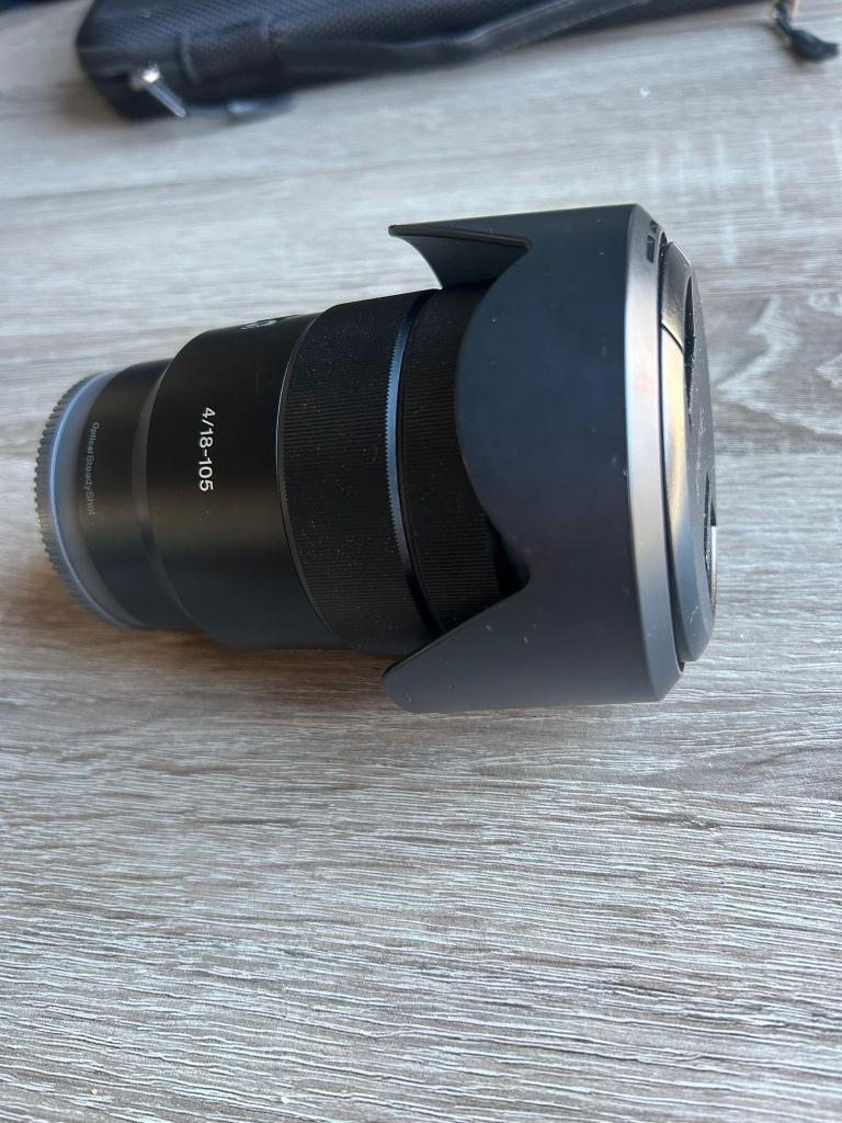 Objectif Sony 18-105 f/4, Enlèvement, Comme neuf, Lentille standard, Zoom
