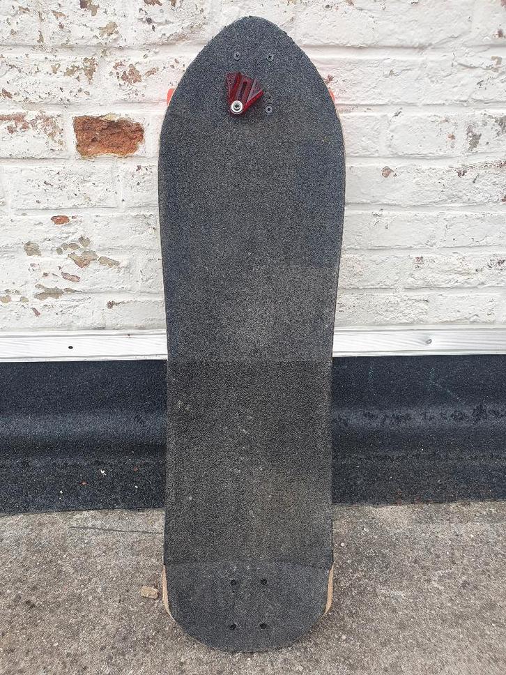 Longboard Rocket Hades (planche seule), Sports & Fitness, Skateboard, Utilisé, Autres types, Longboard, Enlèvement ou Envoi