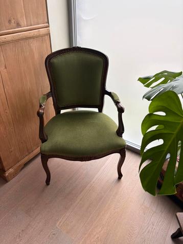 Chaise Louis XV avec accoudoirs en bon état, Enlèvement