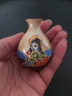 Japanse geisha moriage miniatuurvaas, Antiek en Kunst, Ophalen of Verzenden