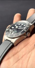 Tudor Pelagos état neuf !, Handtassen en Accessoires, Horloges | Heren, Overige materialen, Polshorloge, Overige materialen, Zo goed als nieuw