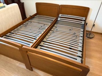 Elektrische houten bedden van 90/200 cm beschikbaar voor biedingen