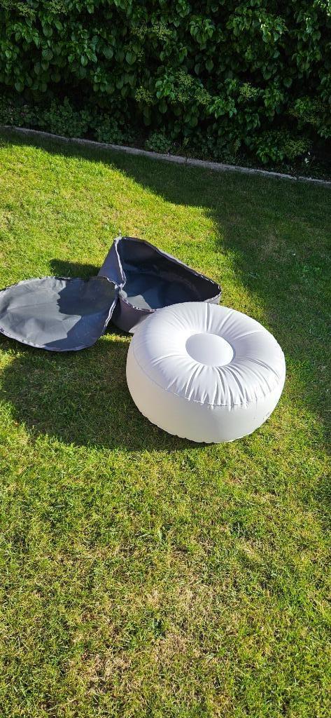 Opblaasbare poef, ook voor in zwembad., Tuin en Terras, Overige Tuin en Terras, Nieuw, Ophalen