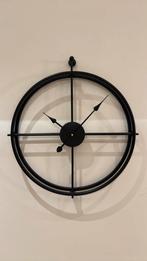Wandklok zwart, Huis en Inrichting, Ophalen, Zo goed als nieuw, Wandklok