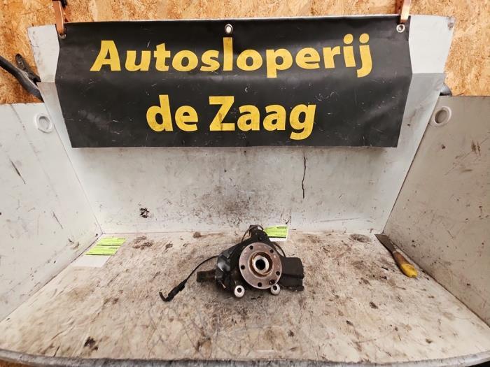 Fusee links-voor van een Opel Combo, Auto-onderdelen, Ophanging en Onderstel, Opel, Gebruikt, 3 maanden garantie, Ophalen of Verzenden