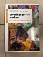 Handboek ‘Ervaringsgericht werken’ van Ferre Laevers et al., Ophalen, Zo goed als nieuw, Bart Declercq; Kristien Silkens; Ferre Laevers