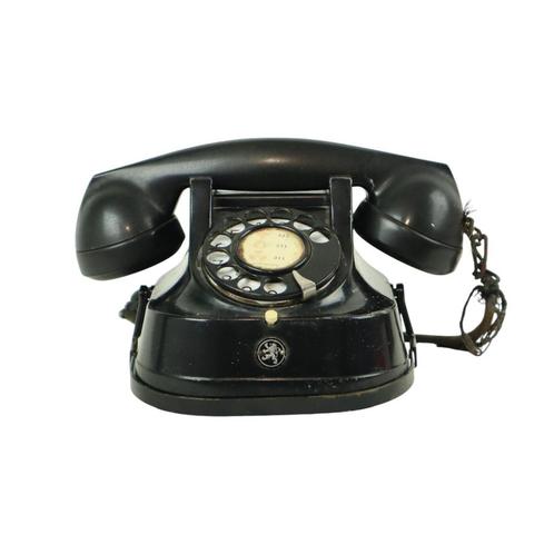 Oude Zwarte Telefoon Met Draaischijf Metaal Bakeliet Rtt 56B, Telecommunicatie, Vaste telefoons | Niet Draadloos, Gebruikt, Bakeliet