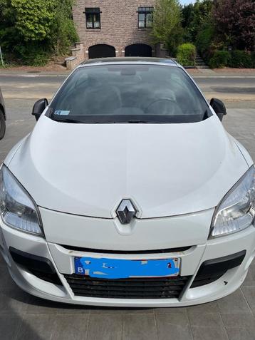 RENAULT MEGANE CABRIO COUPE, Autos, 14000 cm³, Achat, Cabriolet, Boîte manuelle