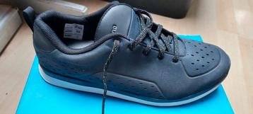 Chaussures Shimano taille 42