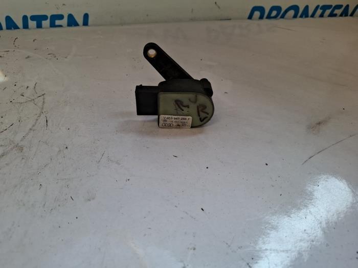 Hoogteregelaar vering Rechts-voor van een Audi A8, Auto-onderdelen, Ophanging en Onderstel, Audi, Gebruikt, 3 maanden garantie