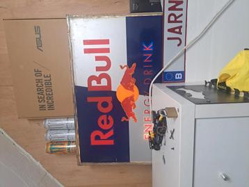 Redbull lamp  beschikbaar voor biedingen