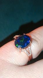 Bague en argent massif plaqué or rose avec grande opale noir, Bijoux, Sacs & Beauté, Bagues, Neuf, Enlèvement ou Envoi, Argent