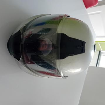 Integral helm bmw beschikbaar voor biedingen