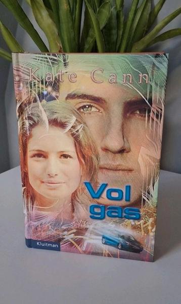 K. Cann - 3 Vol gas beschikbaar voor biedingen