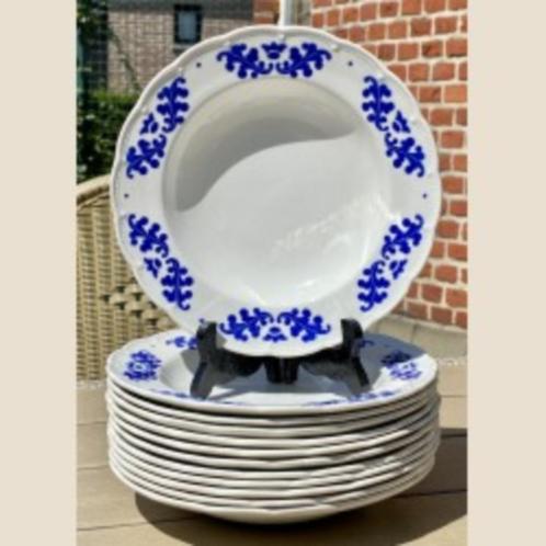 6 diepe borden VILLEROY & BOCH - blauw eikenblad beschikbaar, Antiek en Kunst, Antiek | Servies los, Ophalen of Verzenden