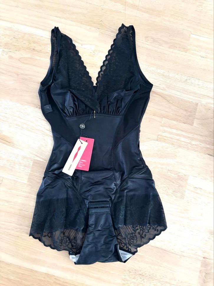 Merrige - lichaams corrigerende kledij, Kleding | Dames, Ondergoed en Lingerie, Blauw, Ophalen of Verzenden