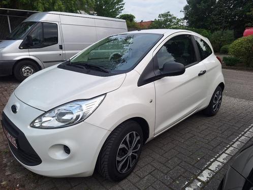 Ford ka bij 2015 1,2L Naft zeer proper( euro 6b), Auto's, Ford, Particulier, Ka, Airbags, Bluetooth, Boordcomputer, Radio, Start-stop-systeem