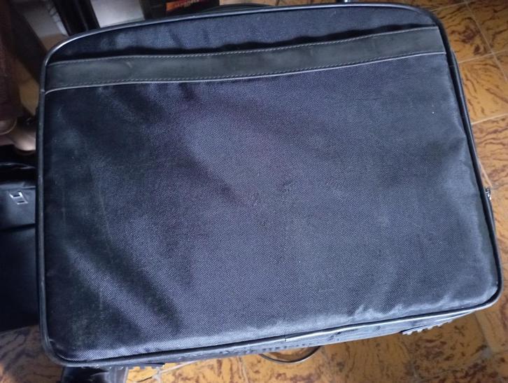 Transporttas Laptophoes (max. 19 inch), Computers en Software, Laptoptassen, Gebruikt, Aktetas, 17 inch of meer, Ophalen