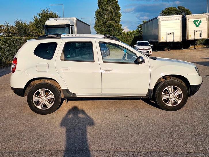 Dacia Duster 1.2L Benzin/94.000Km/Bj 2015/Airco/Leder/Navi, Auto's, Dacia, Particulier, Duster, Cruise Control, Radio, USB, Leder