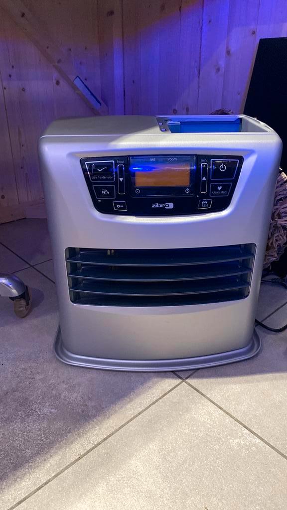 Poêle à pétrol : Zibro LC-140, Maison & Meubles, Poêles, Comme neuf, Enlèvement