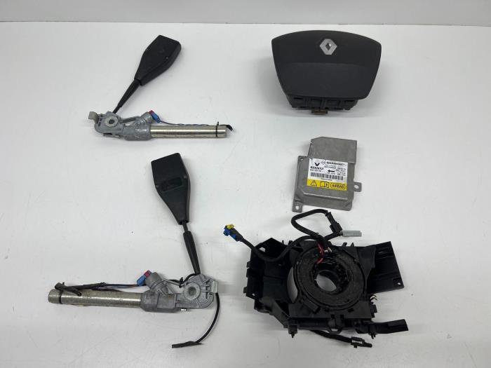 Airbag Set + Module van een Renault Kangoo, Auto-onderdelen, Elektronica en Kabels, Renault, Gebruikt, 3 maanden garantie, Ophalen of Verzenden