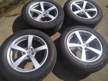 Porsche Macan set 255 55 18 op orig LM velgen beschikbaar voor biedingen