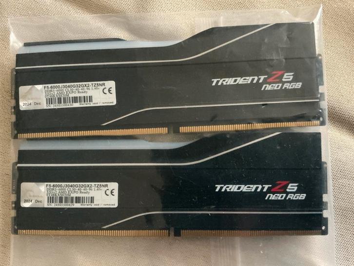 G.Skill 64GB Trident Z5 NEO RGB EXPO DDR5-6000 CL30 (2x32GB), Informatique & Logiciels, Mémoire RAM, Comme neuf, Desktop, 64 GB