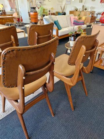 Vintage eetkamerstoelen (4) Louis van Teeffelen 70s beschikbaar voor biedingen
