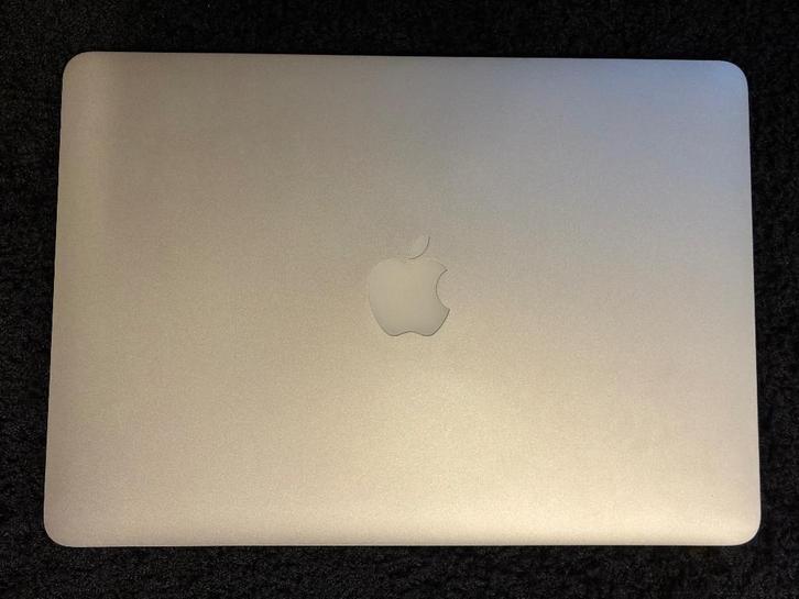 Apple MacBook Air 13", Informatique & Logiciels, Apple Macbooks, Utilisé, MacBook, 13 pouces, Moins de 2 Ghz, 128 GB ou moins