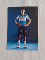 Gesigneerd rennerskaart Paul Magnier, Ophalen of Verzenden, Zo goed als nieuw