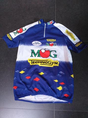 Vintage koerstrui MG Technogym beschikbaar voor biedingen