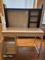MICKE Bureau wit + zwart (Ikea), Huis en Inrichting, Bureaus, Ophalen, Gebruikt, Bureau