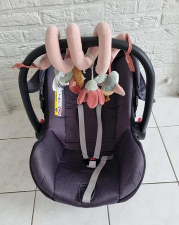 Siege auto bébé beschikbaar voor biedingen