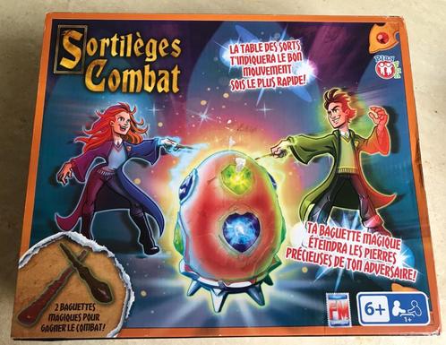 JEU "SORTILEGES COMBAT" DE "PLAY FUN", Hobby en Vrije tijd, Gezelschapsspellen | Overige, Nieuw, Een of twee spelers, Ophalen of Verzenden