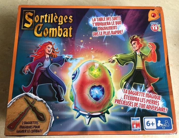 JEU "SORTILEGES COMBAT" DE "PLAY FUN", Hobby en Vrije tijd, Gezelschapsspellen | Overige, Nieuw, Een of twee spelers, Ophalen of Verzenden