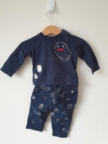 Pakket babykleertjes maat 62 beschikbaar voor biedingen