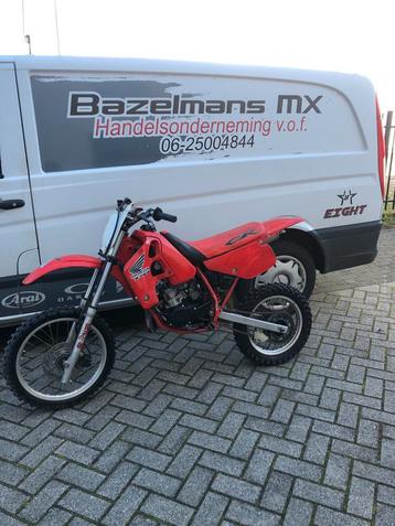 Honda CR80 1988 disponible aux enchères