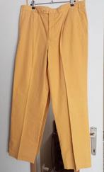 broek bananen, Geel, Maat 42/44 (L), Ophalen of Verzenden, Zo goed als nieuw