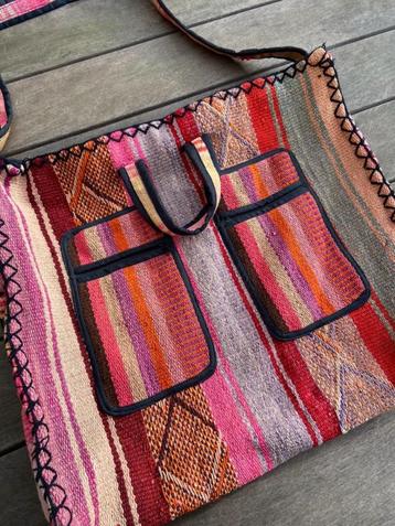 Handmade bag beschikbaar voor biedingen