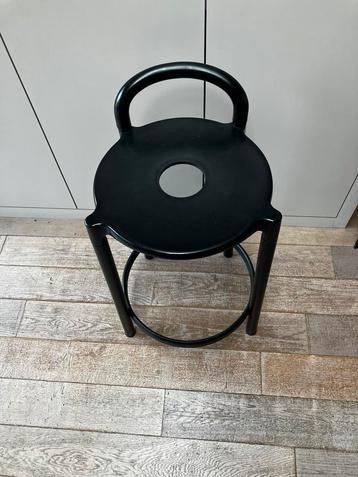 Design Kartell stoel / kruk- zwart, Antiek en Kunst, Kunst | Designobjecten, Ophalen