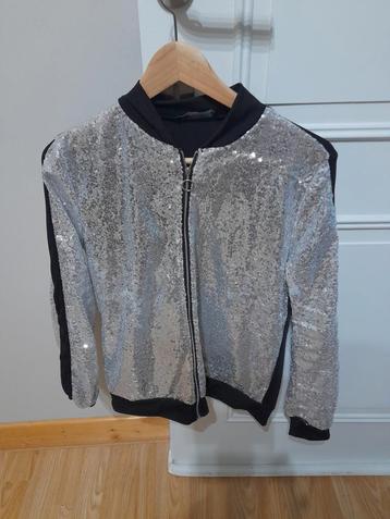 Glitter vestje  beschikbaar voor biedingen