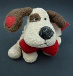 Valentijn hondje Russ met 2 hartjes, Kinderen en Baby's, Speelgoed | Knuffels en Pluche, Hond, Ophalen of Verzenden, Zo goed als nieuw