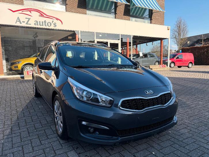 Caméra et GPS Kia Ceed 1.4 essence 1er propriétaire, Autos, Kia, Entreprise, Achat, (Pro) Cee d, ABS, Caméra de recul, Airbags