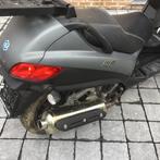 Scooter, Motos, 2 cylindres, 12 à 35 kW, 500 cm³