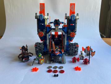 Lego Nexo Knights 70317: The Fortrex beschikbaar voor biedingen