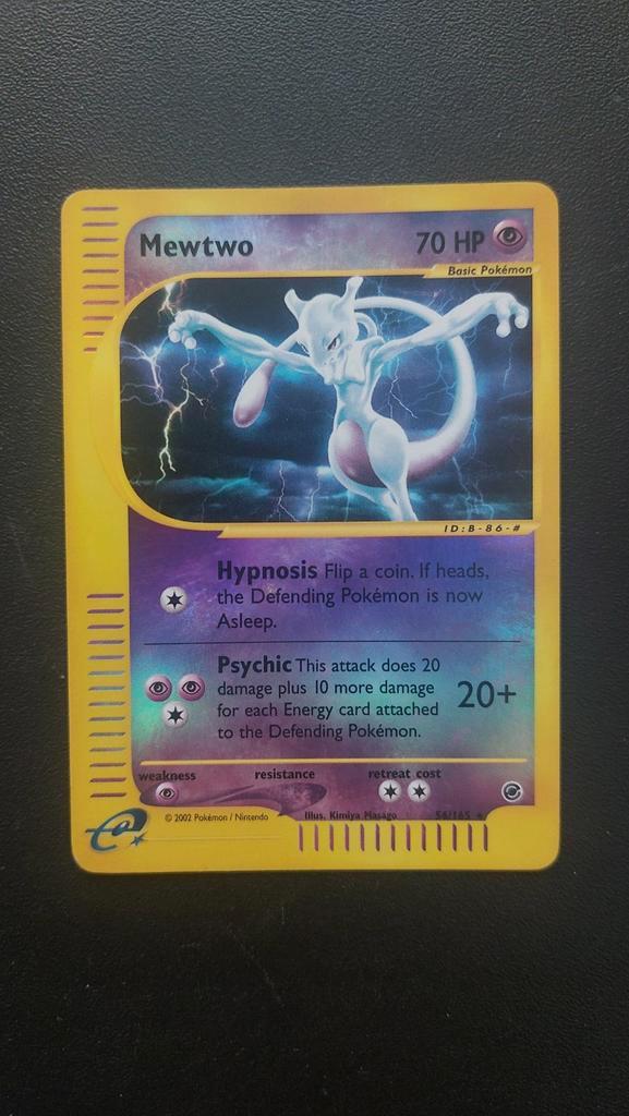 Mewtwo - Expedition base set - reverse holo - english, Hobby en Vrije tijd, Verzamelkaartspellen | Pokémon, Zo goed als nieuw