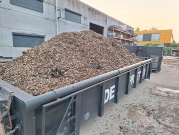 Hakselhout disponible aux enchères