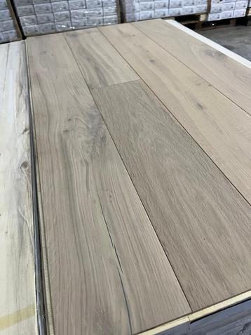 4 soorten restpartijen eiken parket beschikbaar voor biedingen